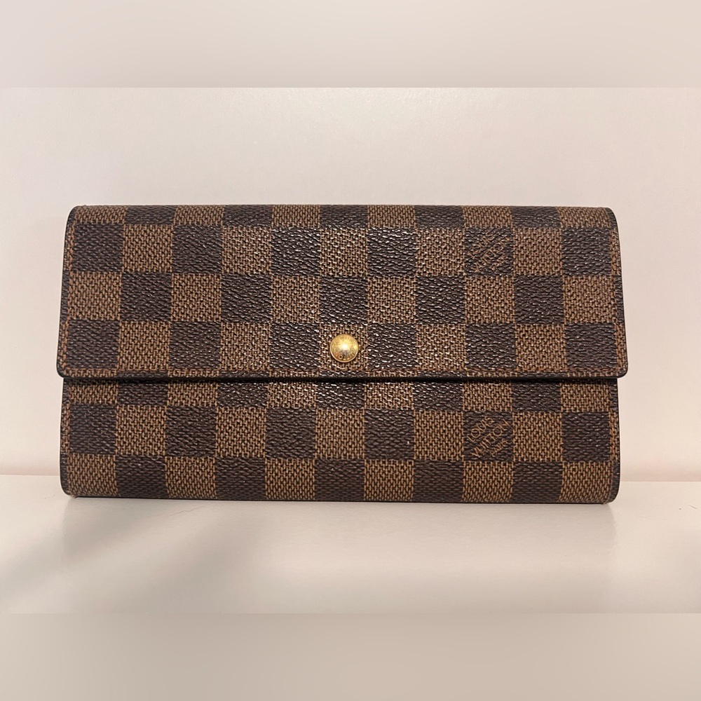 Louis Vuitton Damier Ebene Wallet with zipper pocket and card slots